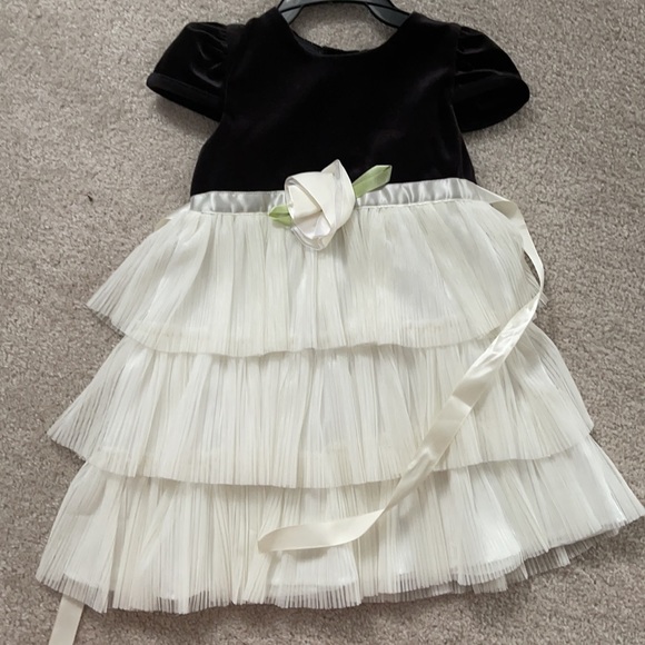 Dress bundle 👗 five dresses included! - Picture 4 of 6